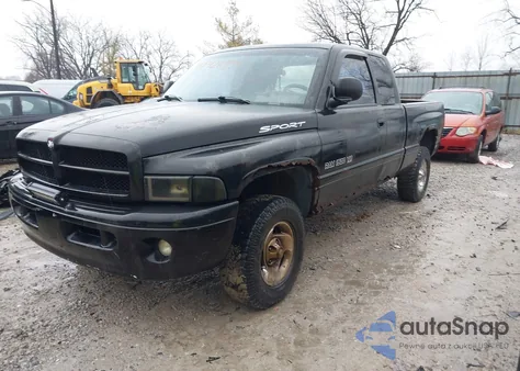1999 Dodge Ram 1500 St from USA, damaged, VIN 3B7HF13Z5XM551985
